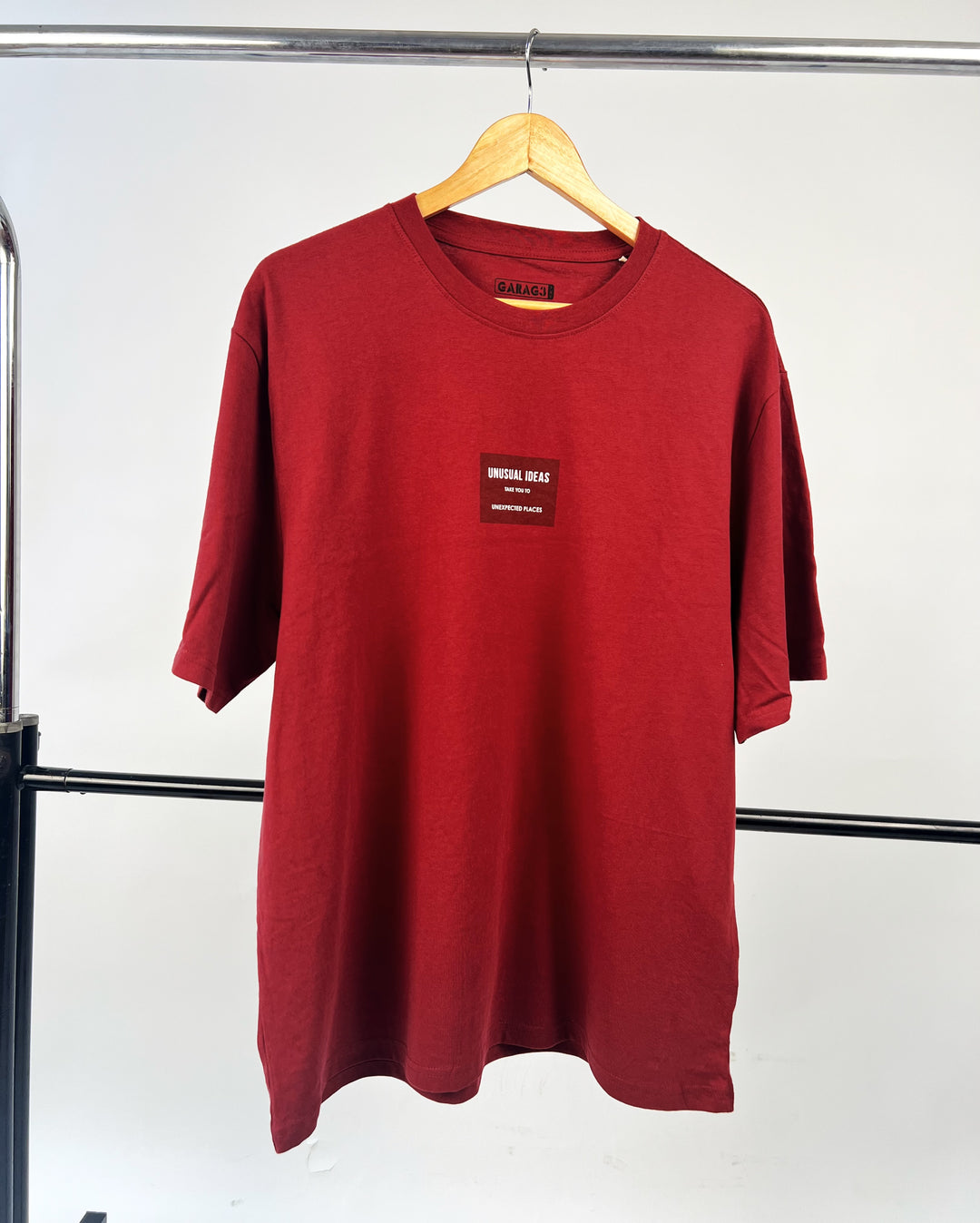 Garage Unusual Ideas T-shirt in Red