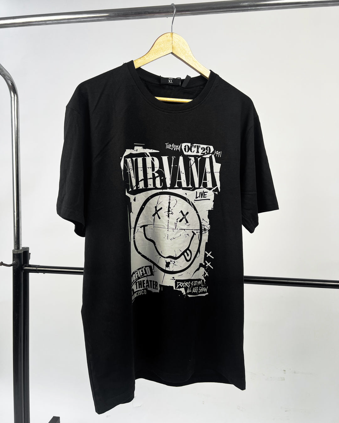 Renvill Nirvana Front print T-shirt in black