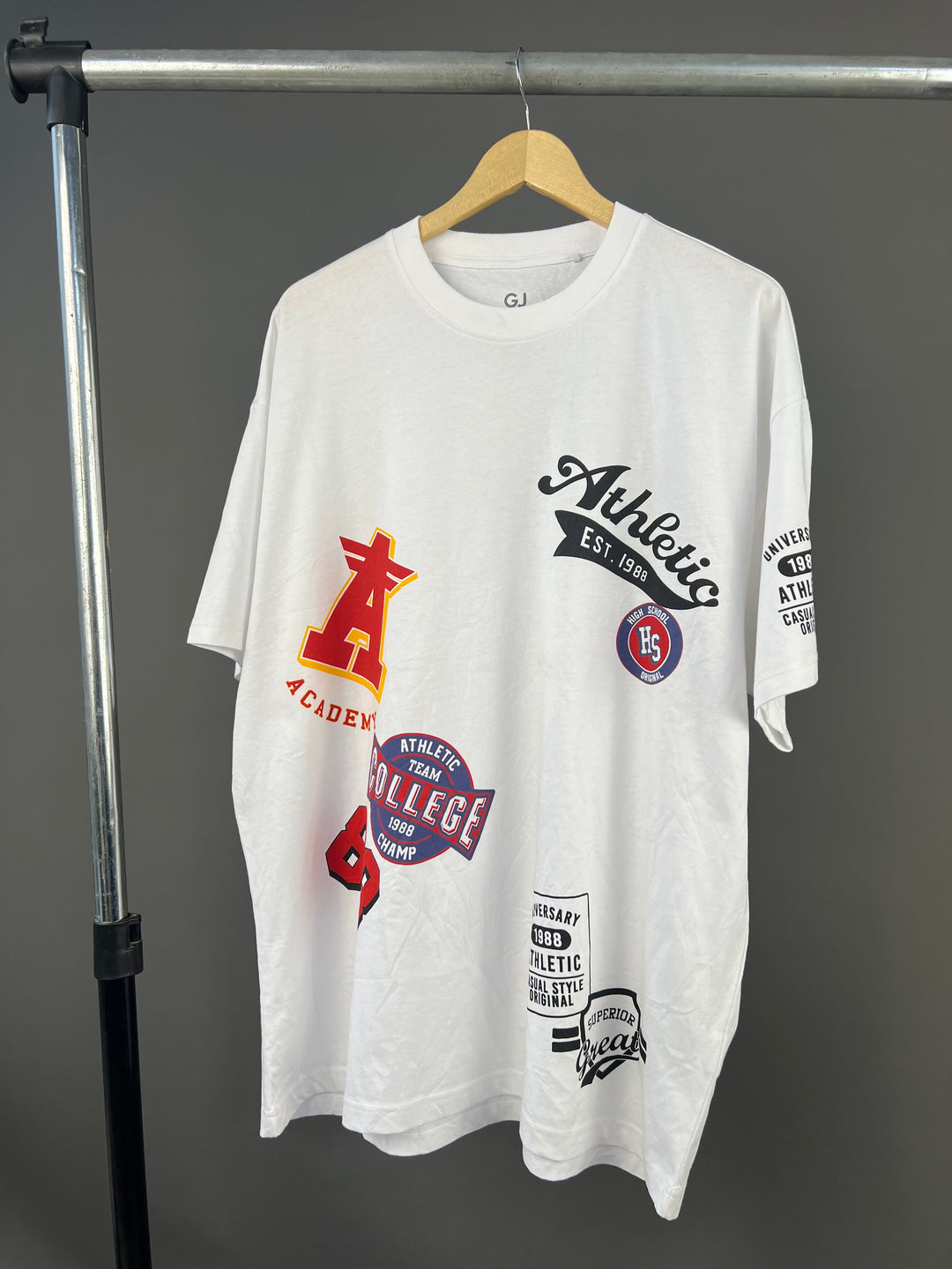 GJ athletics patch print t-shirt