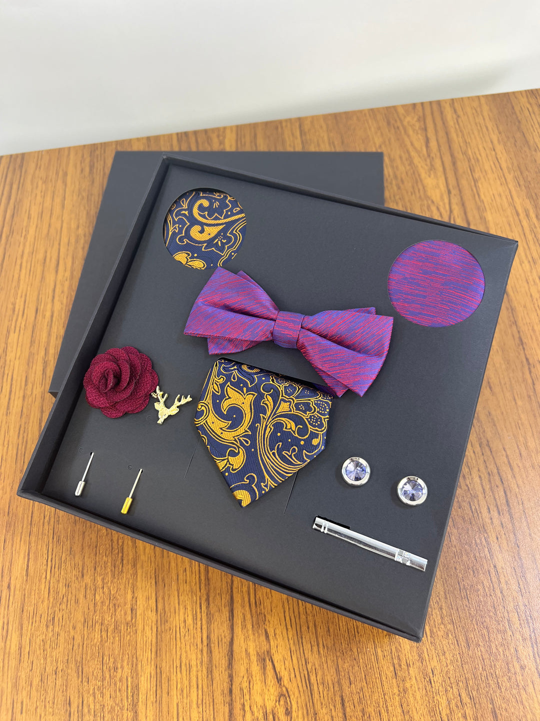 Gentleman Dream Box with Paisley Tie box set