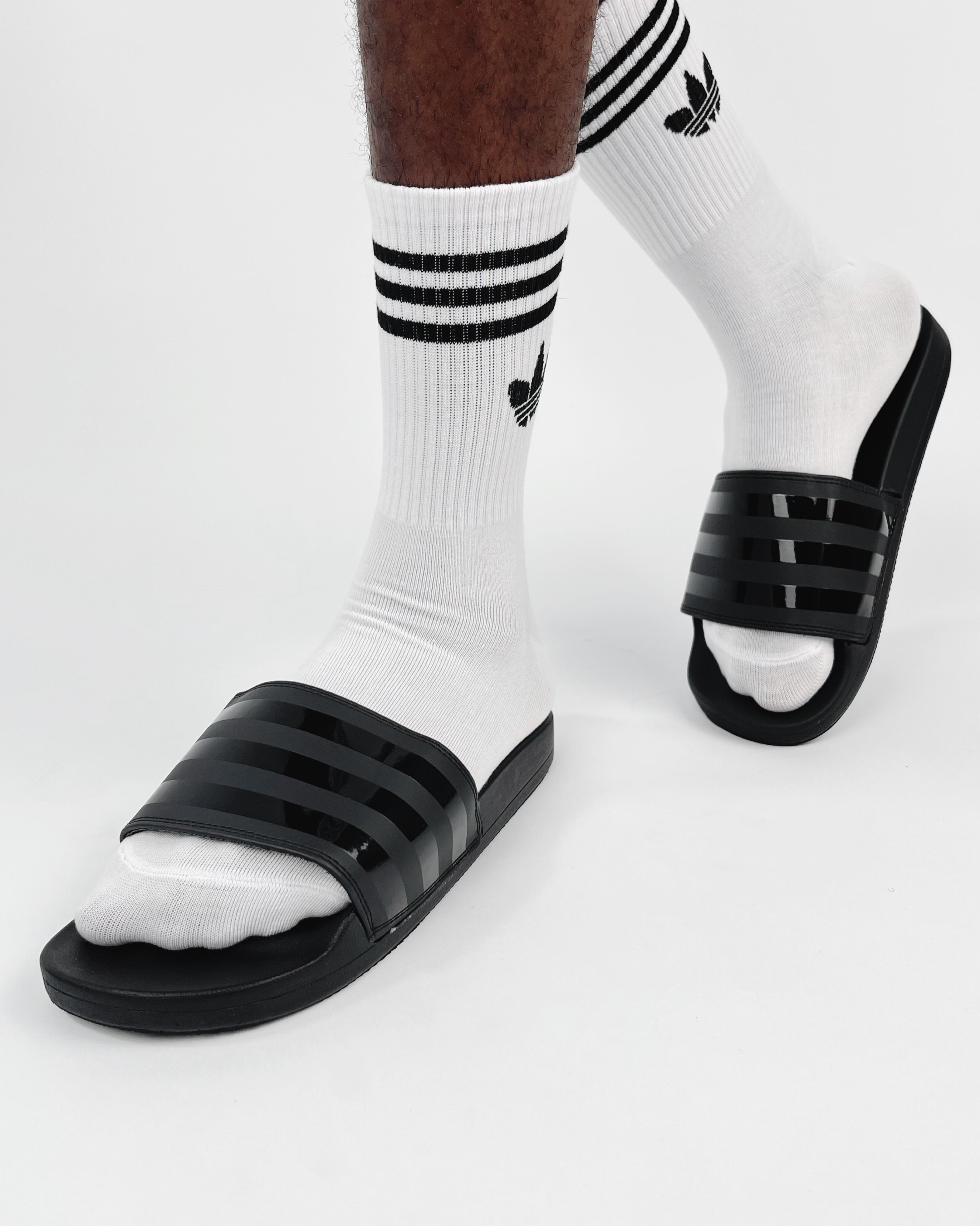 Adidas Adilette Comfort Cf+ Mono Slides in all black â Garmisland