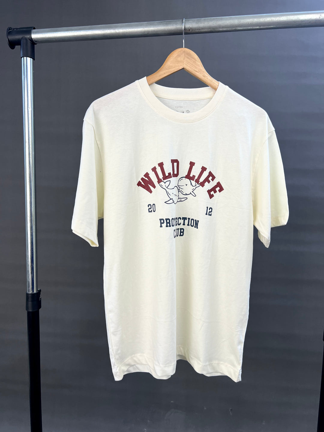 Top ten wild life print t-shirt in cream