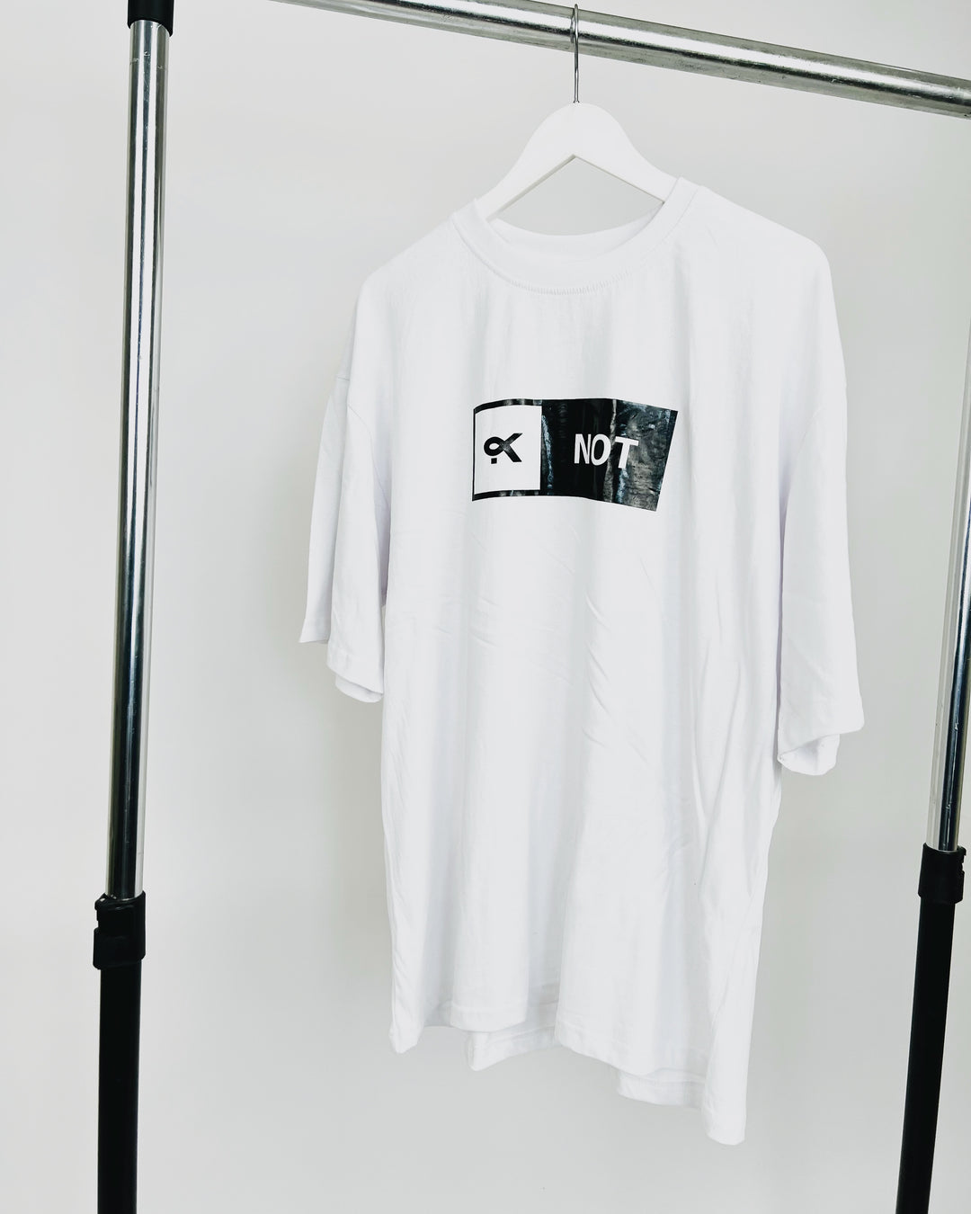 KNOT Oversized T-shirt in White