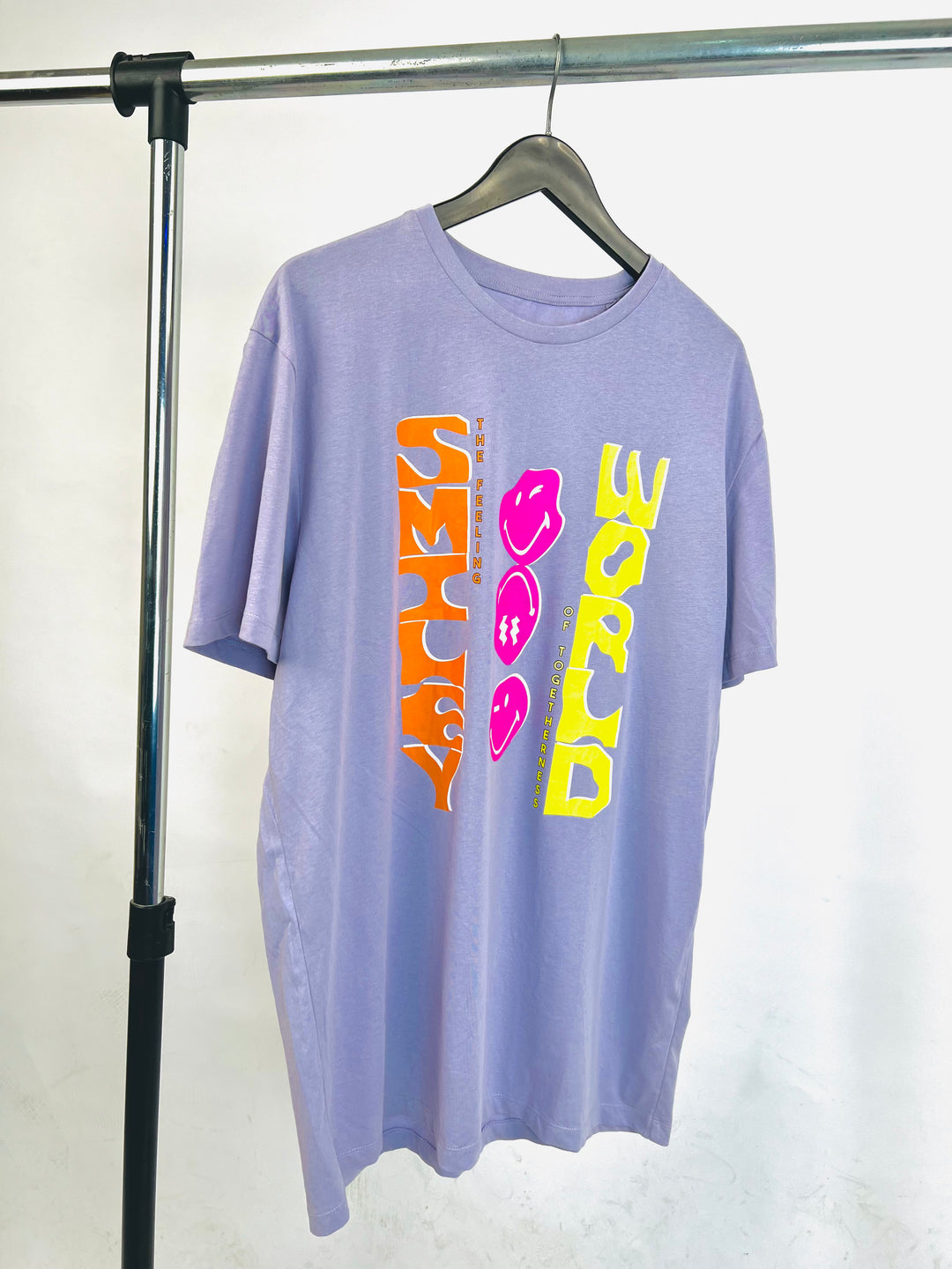 Smiley World Graphic print T-shirt in lilac