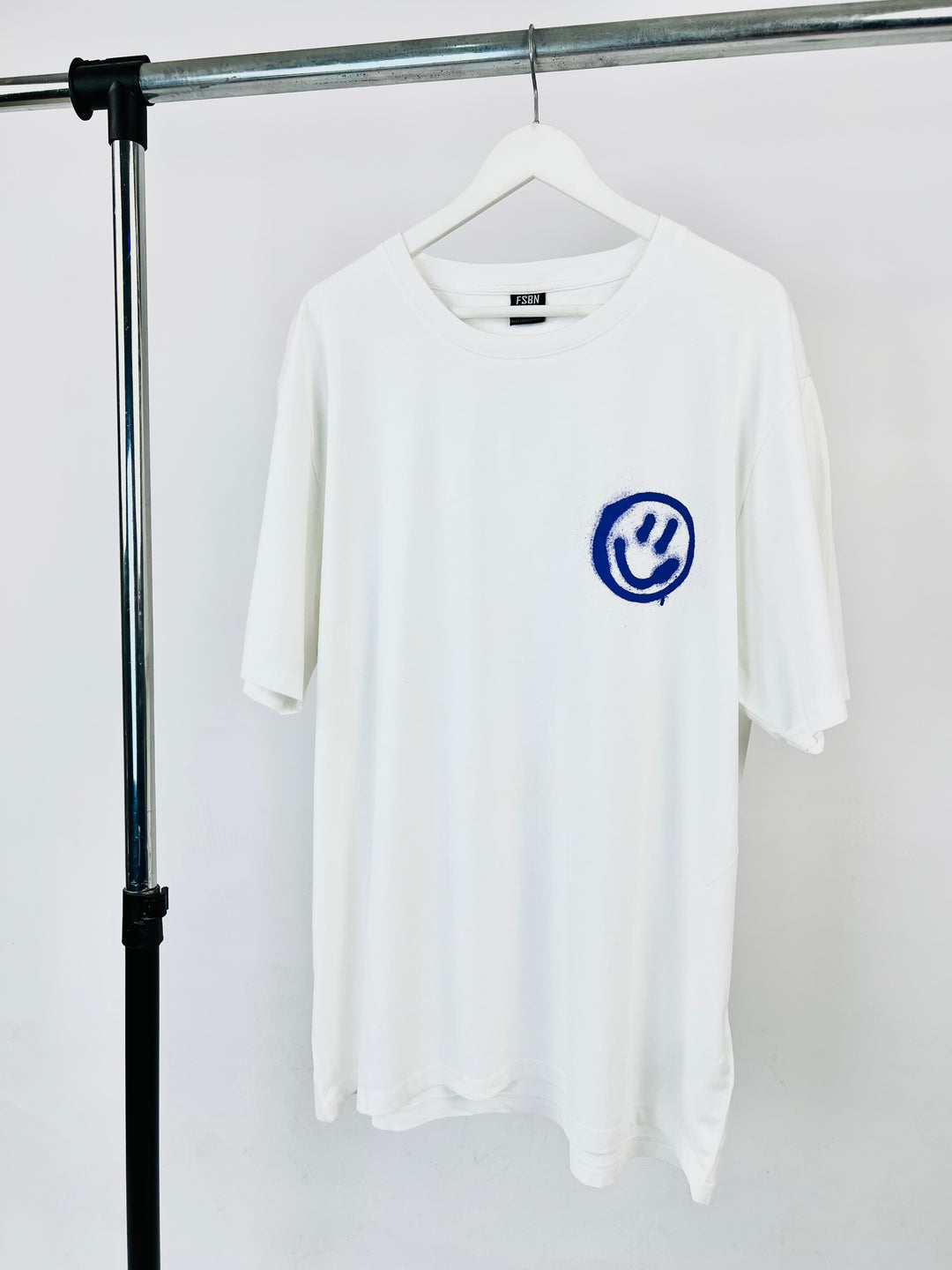 FSBN Smiley print T-shirt in white