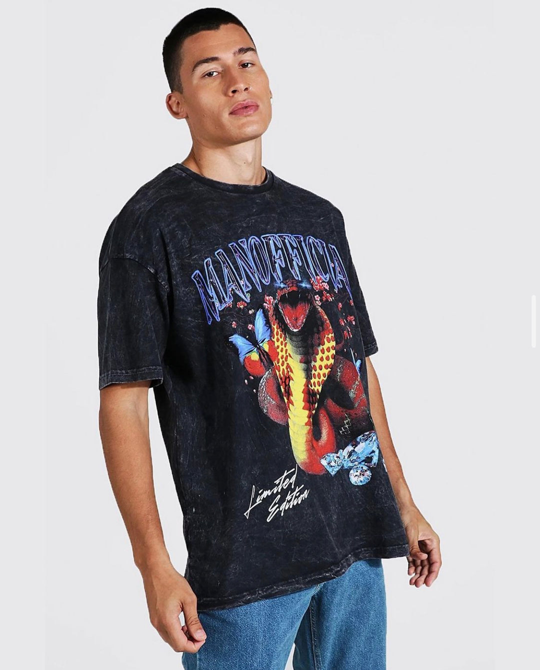 Boohooman Oversized Snake Graphic Acid Wash T-shirt