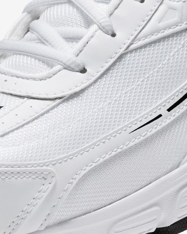 Nike Initiators Trainers in Metallic Silver
