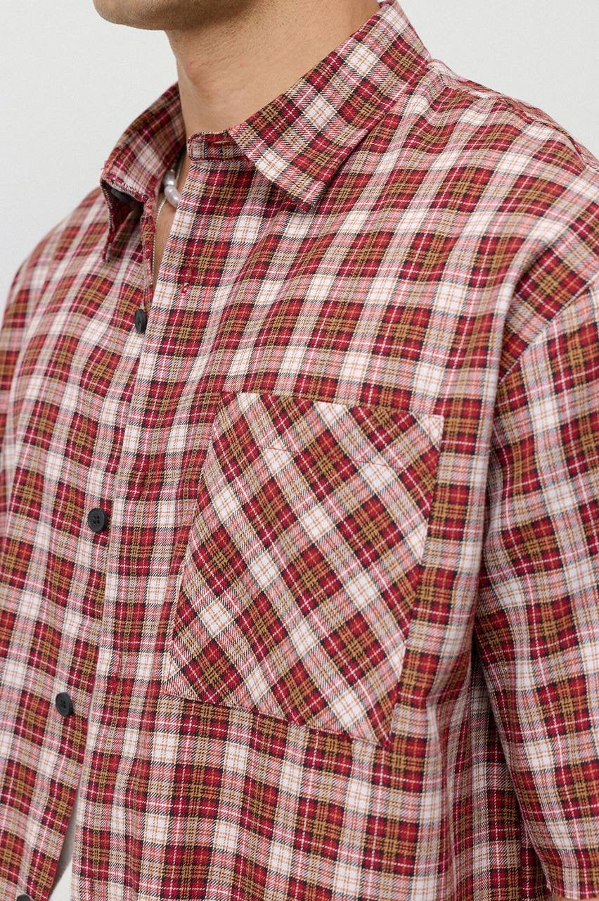 Vamos Plaid Short Sleeve shirt in Red