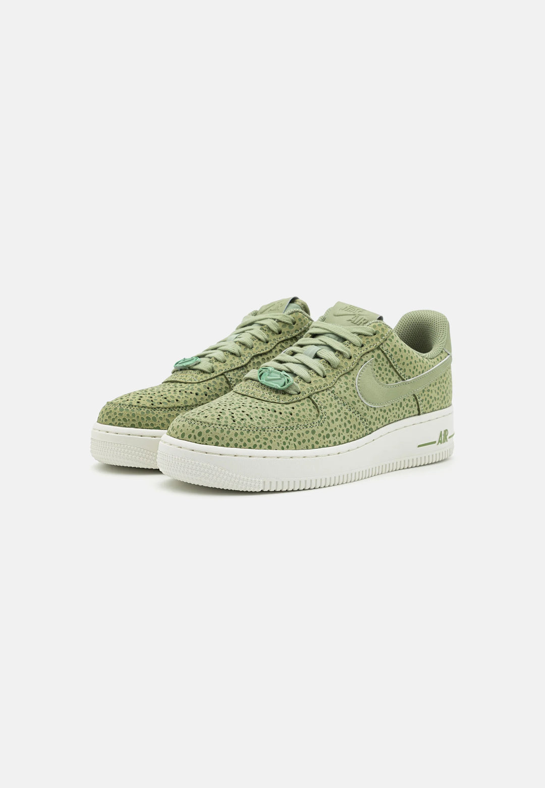 Nike Air Force 1 07 PRM Trainers in green