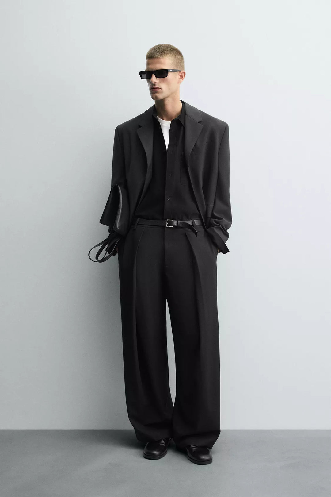 Garm Island Pleated Wide Leg Pants in Black