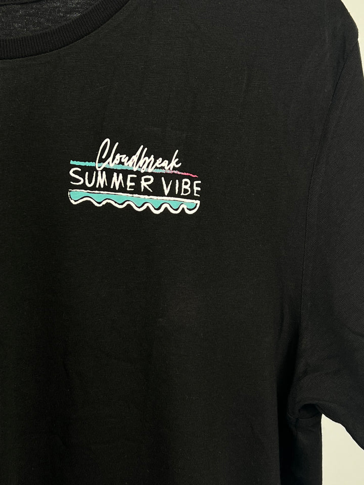 Cloud break summer vibes T-shirt in black