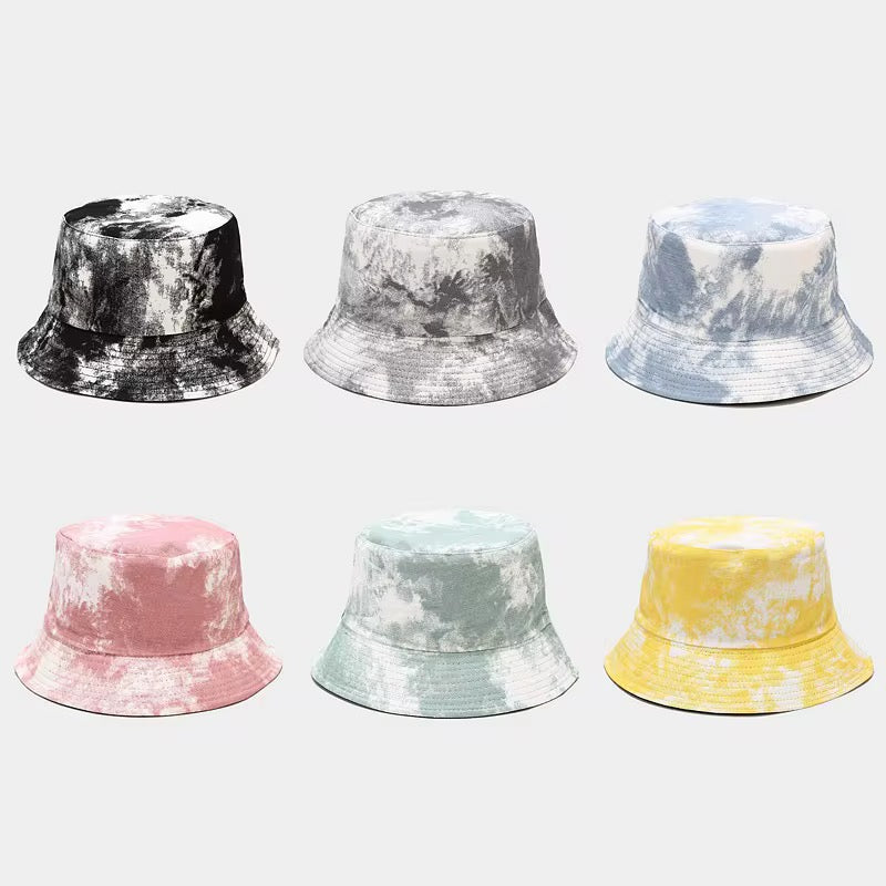 Abstract dye bucket hat in black