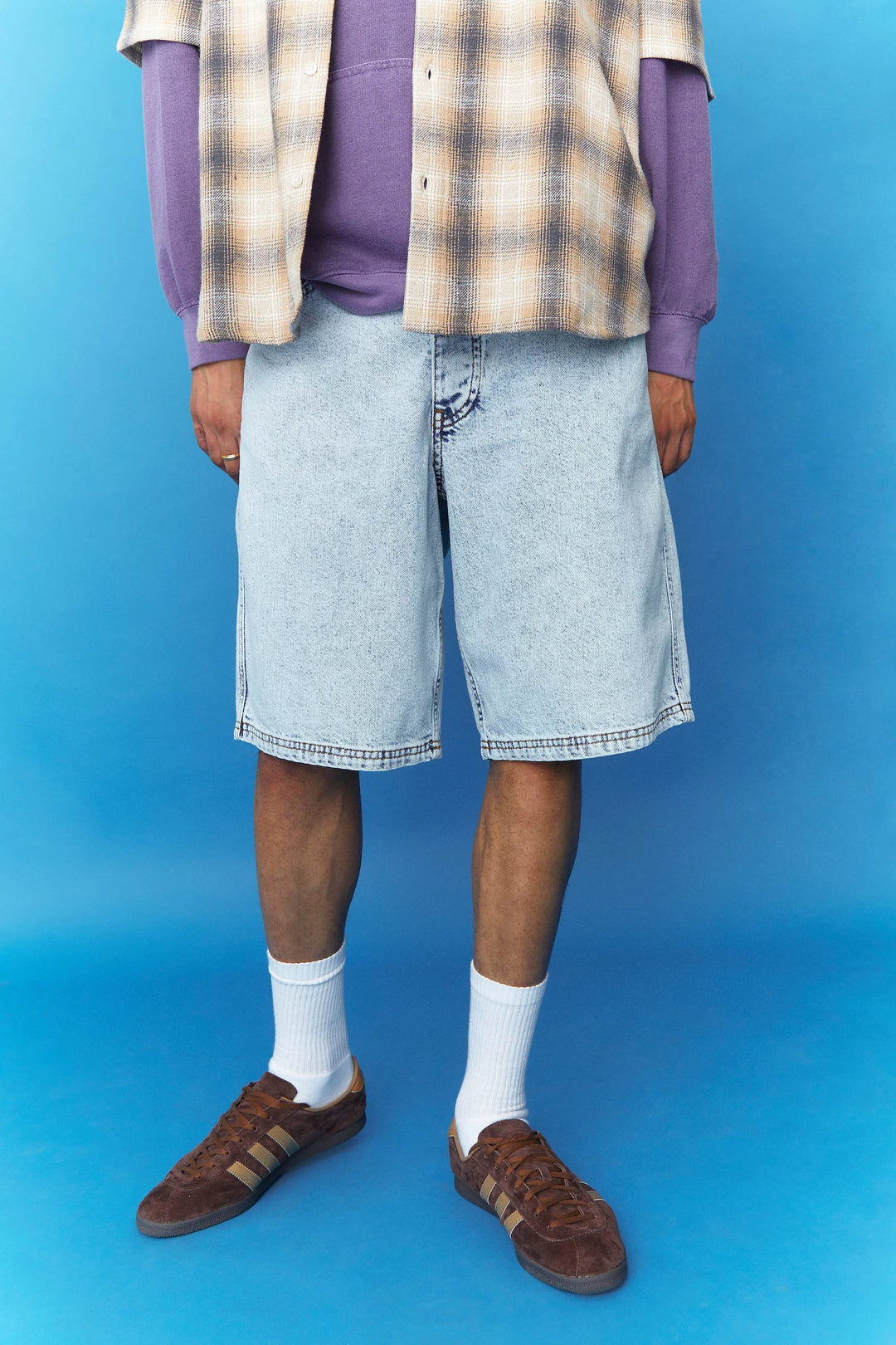 BOOHOOMAN SKATE FIT CONTRAST STITCH DENIM SHORTS BLUE