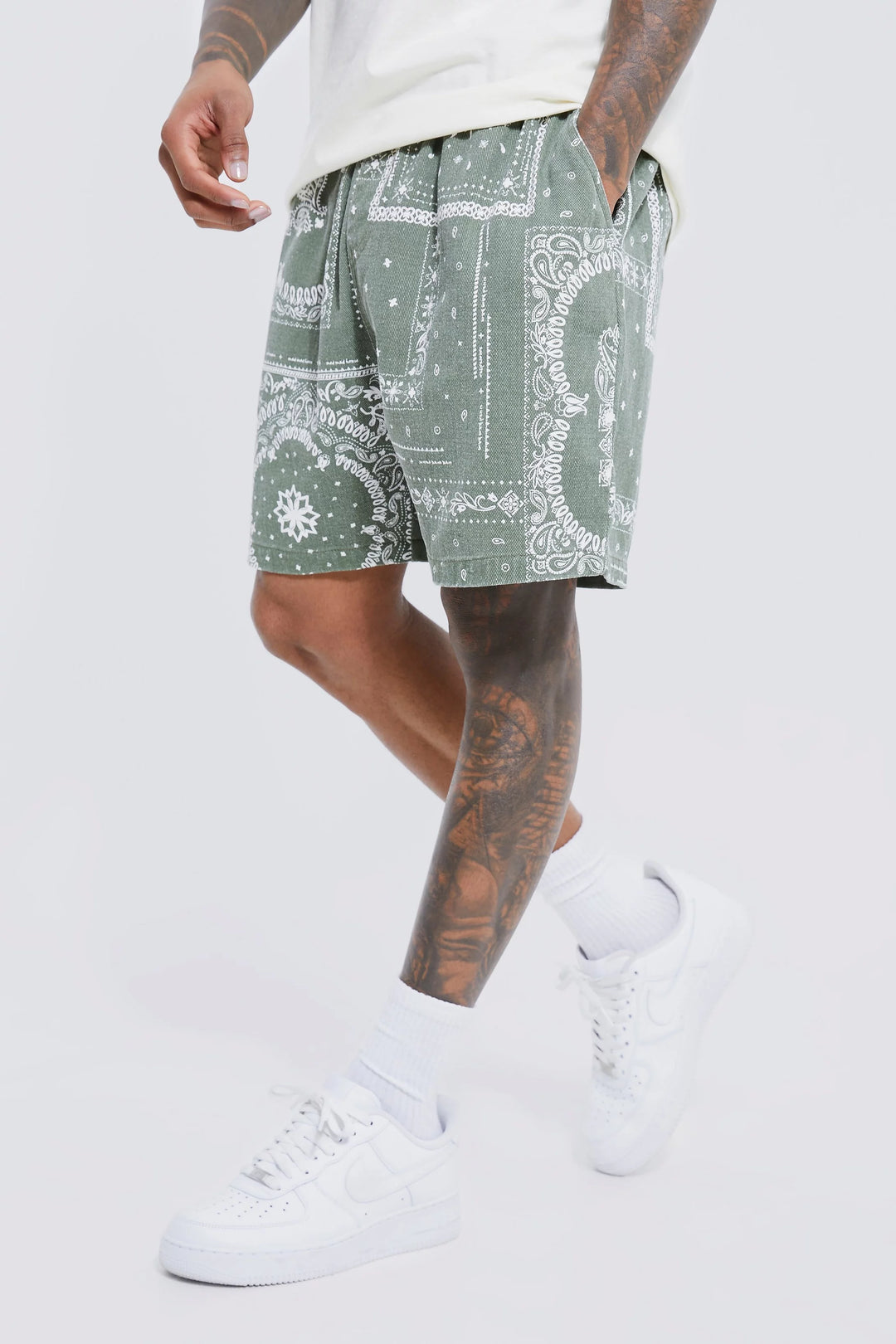 BOOHOOMAN FIXED COMFORT BANDANA SHORT