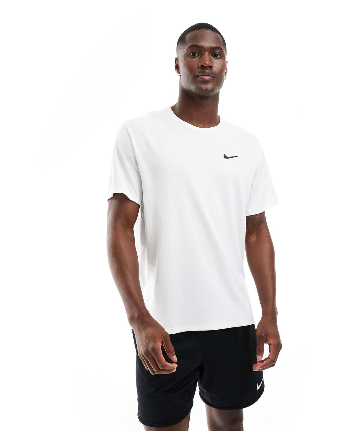 Nike Miler t-shirt in white