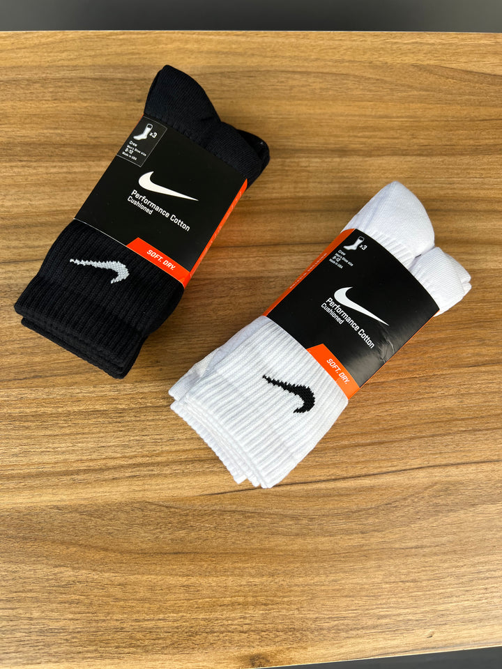 Nike 3 pack Crew Socks in black