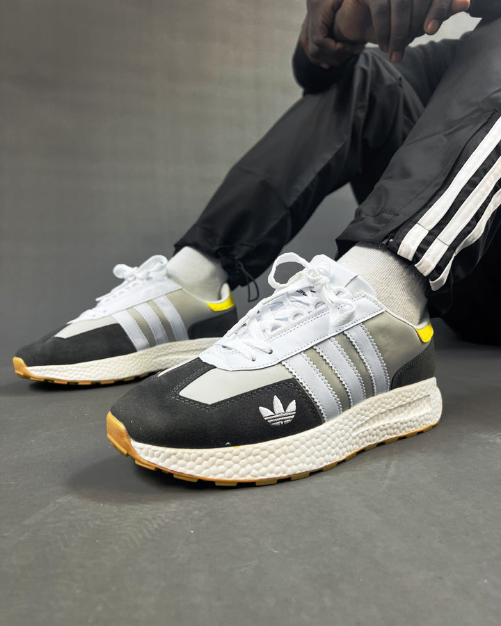 Adidas Retro Trainers in yellow/gray