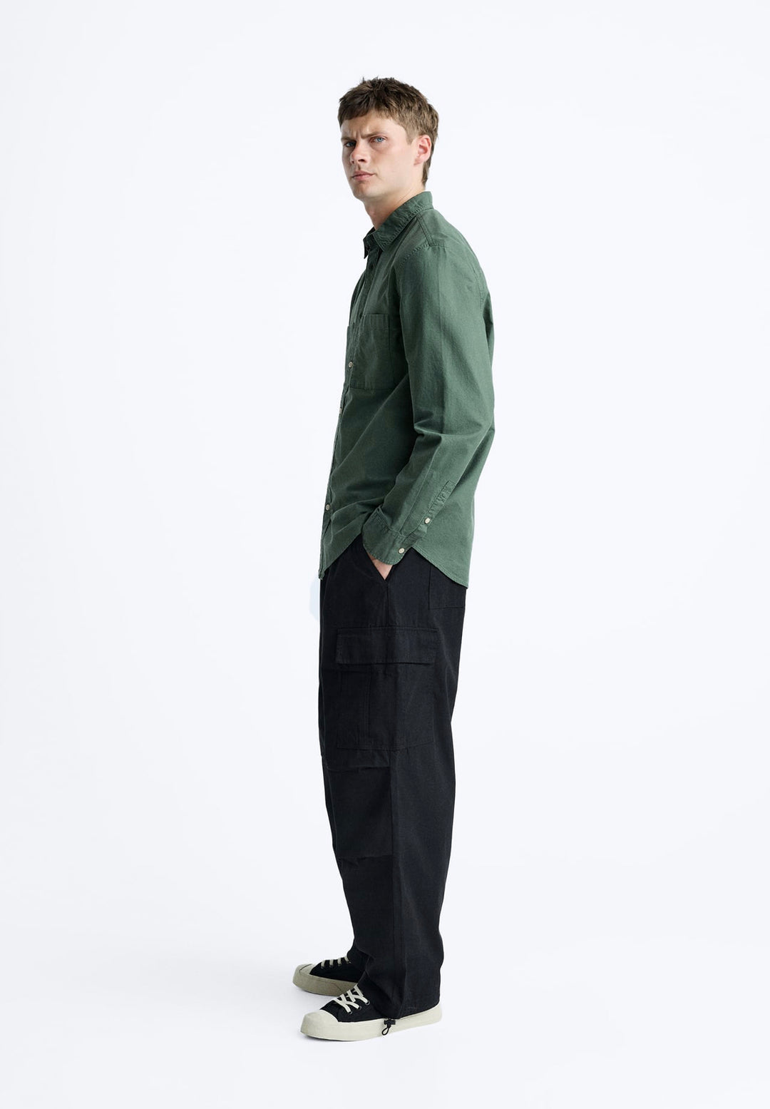 ZARA PARACHUTE CARGO PANTS IN BLACK