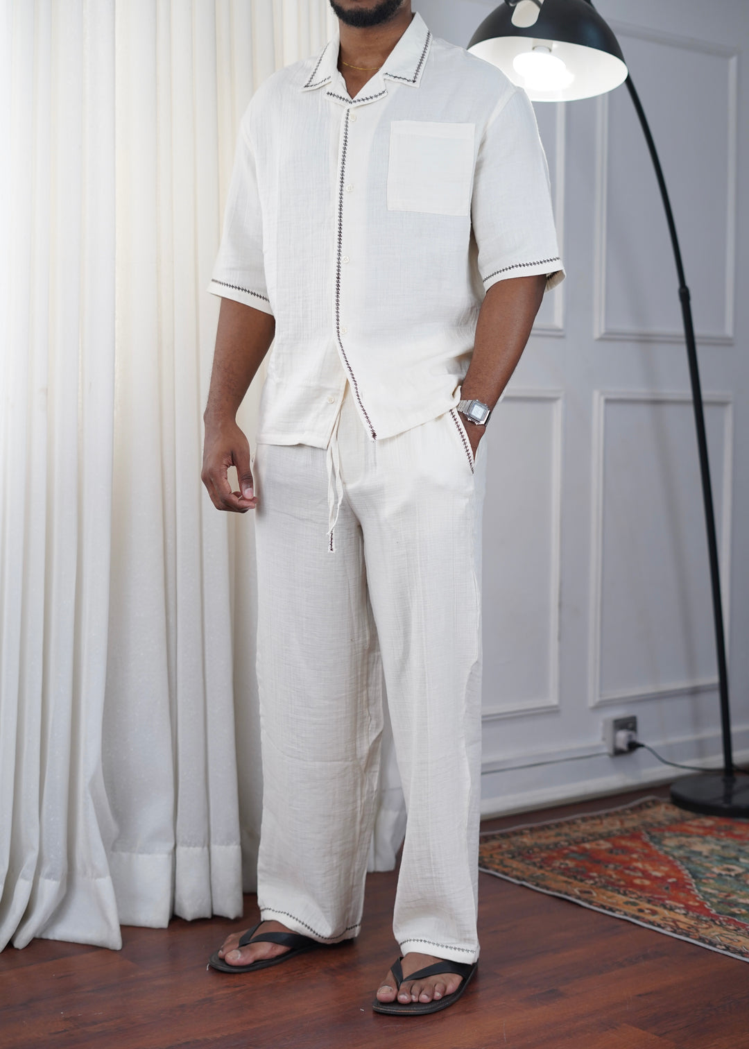 Vamos Embroidery Detail Set in White