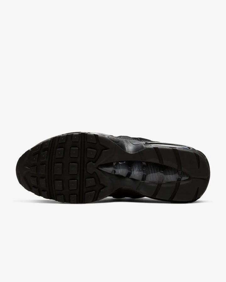 Nike Air Max 95 TT Trainers in black