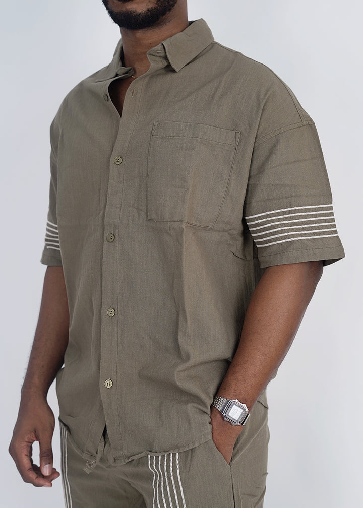 Vamos Short Sleeve Set in Khaki