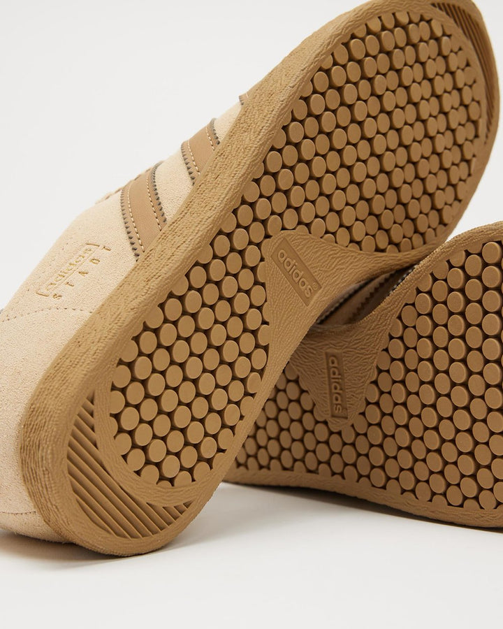 Adidas Original Stradt Samba Trainers in Desert