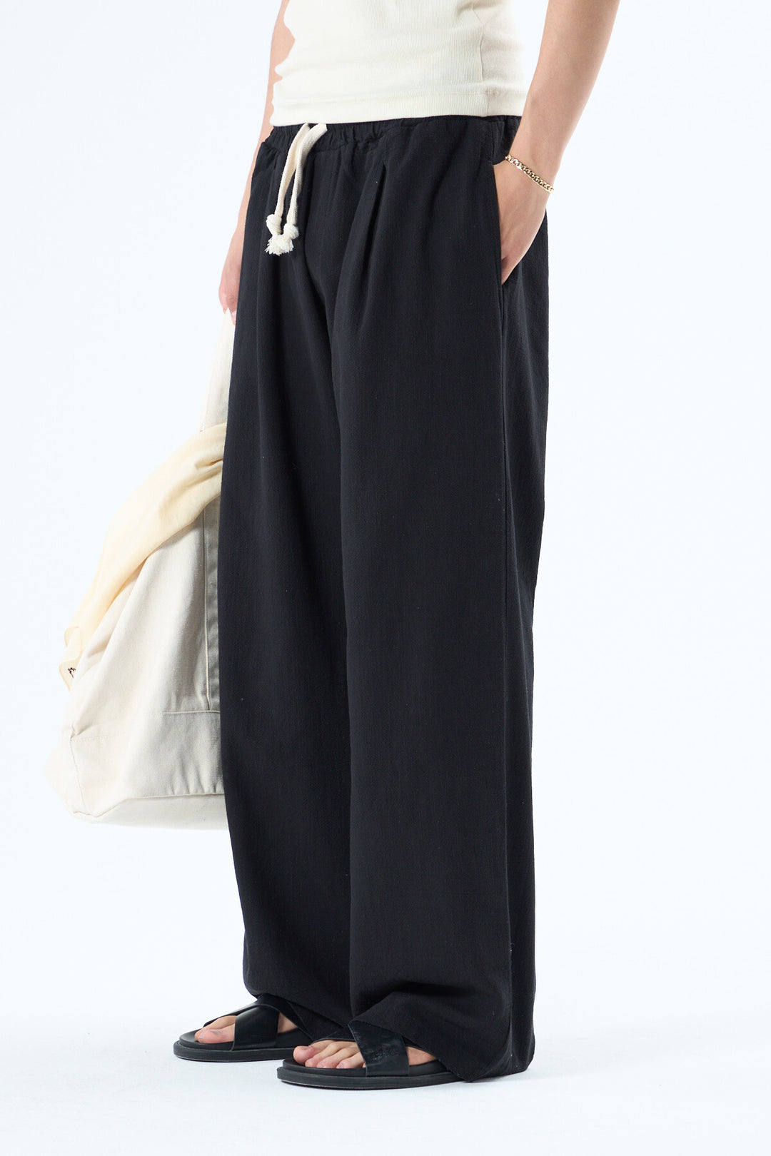 Vamos Baggy Linen Pants in Black