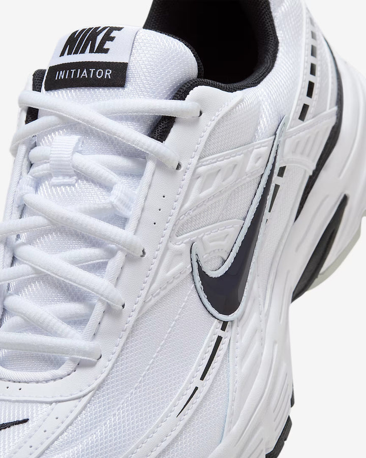 Nike Initiators Trainers in Metallic Silver