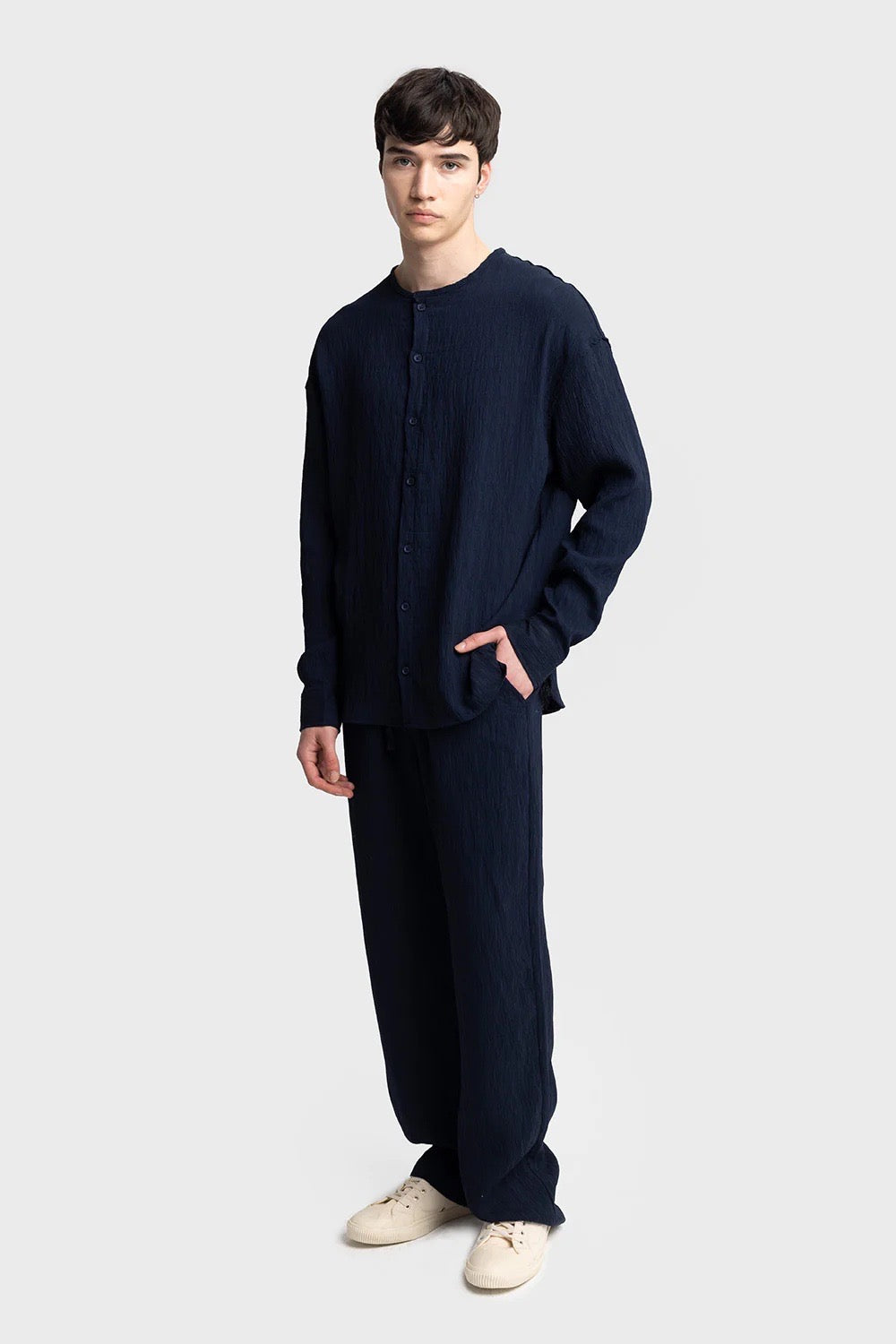 Giesto creased long sleeve shirt in blue