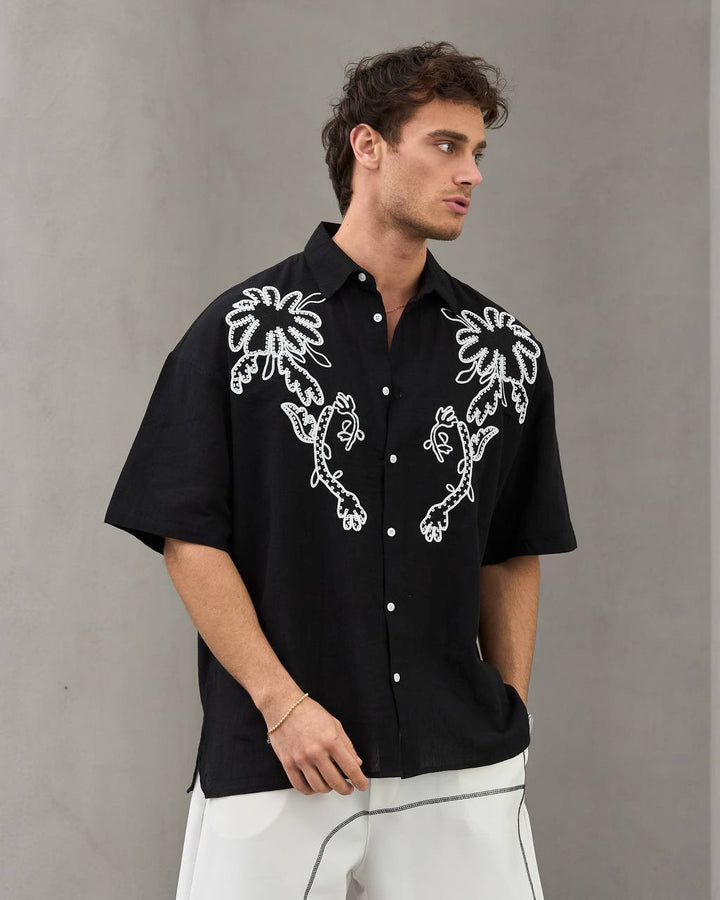 2morrow Floral Embroidered shirt in black