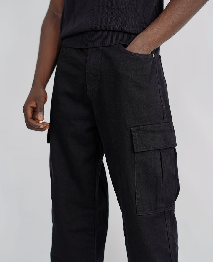 DOA Cargo Baggy Jeans in Black