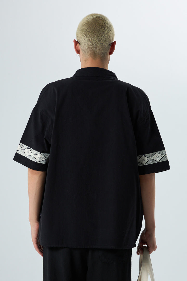 Vamos Embroidered Detailed Oversized Linen Shirt in Black