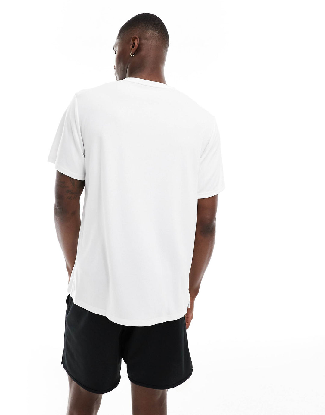 Nike Miler t-shirt in white