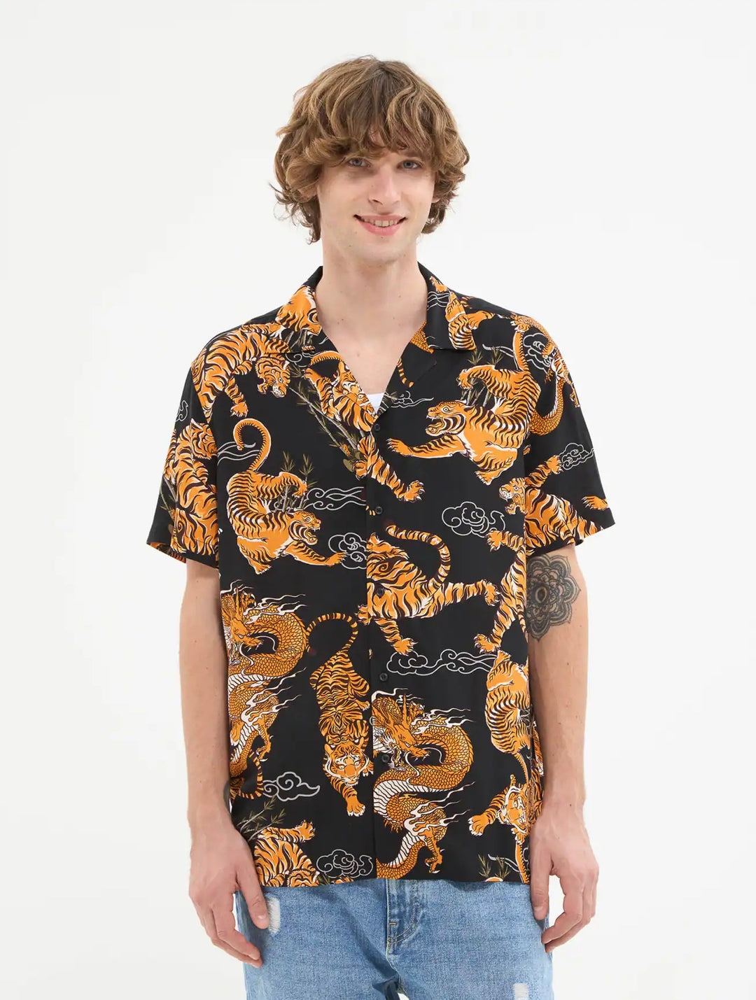 Terranova Tiger & Dragon print shirt in black