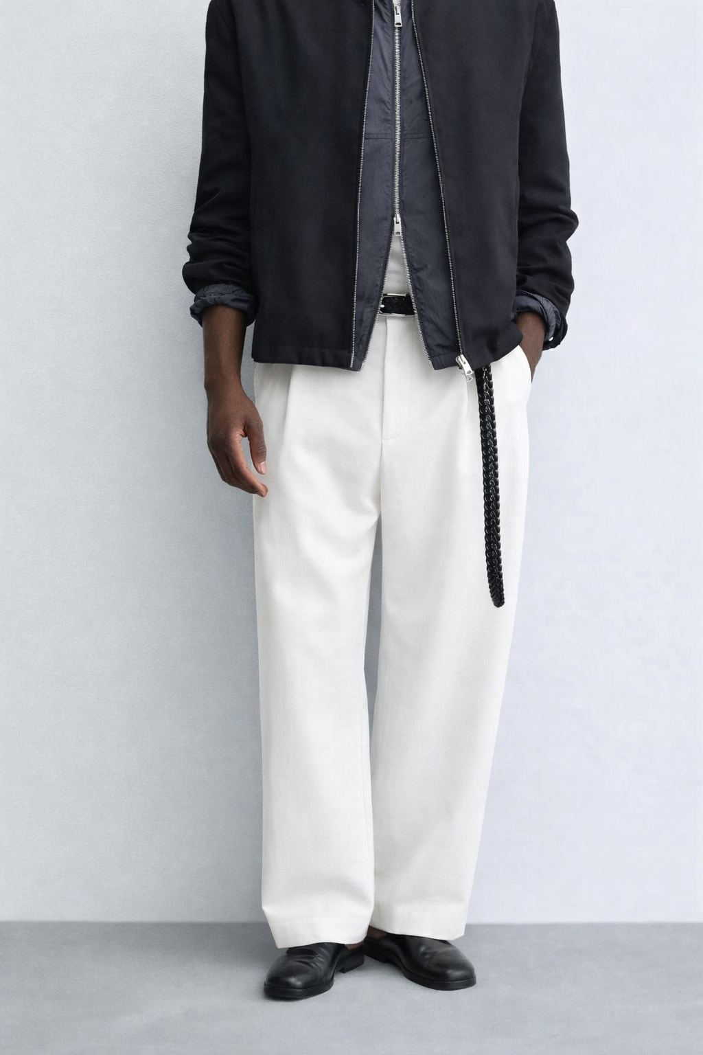 Snazzy smart wide leg pants in white