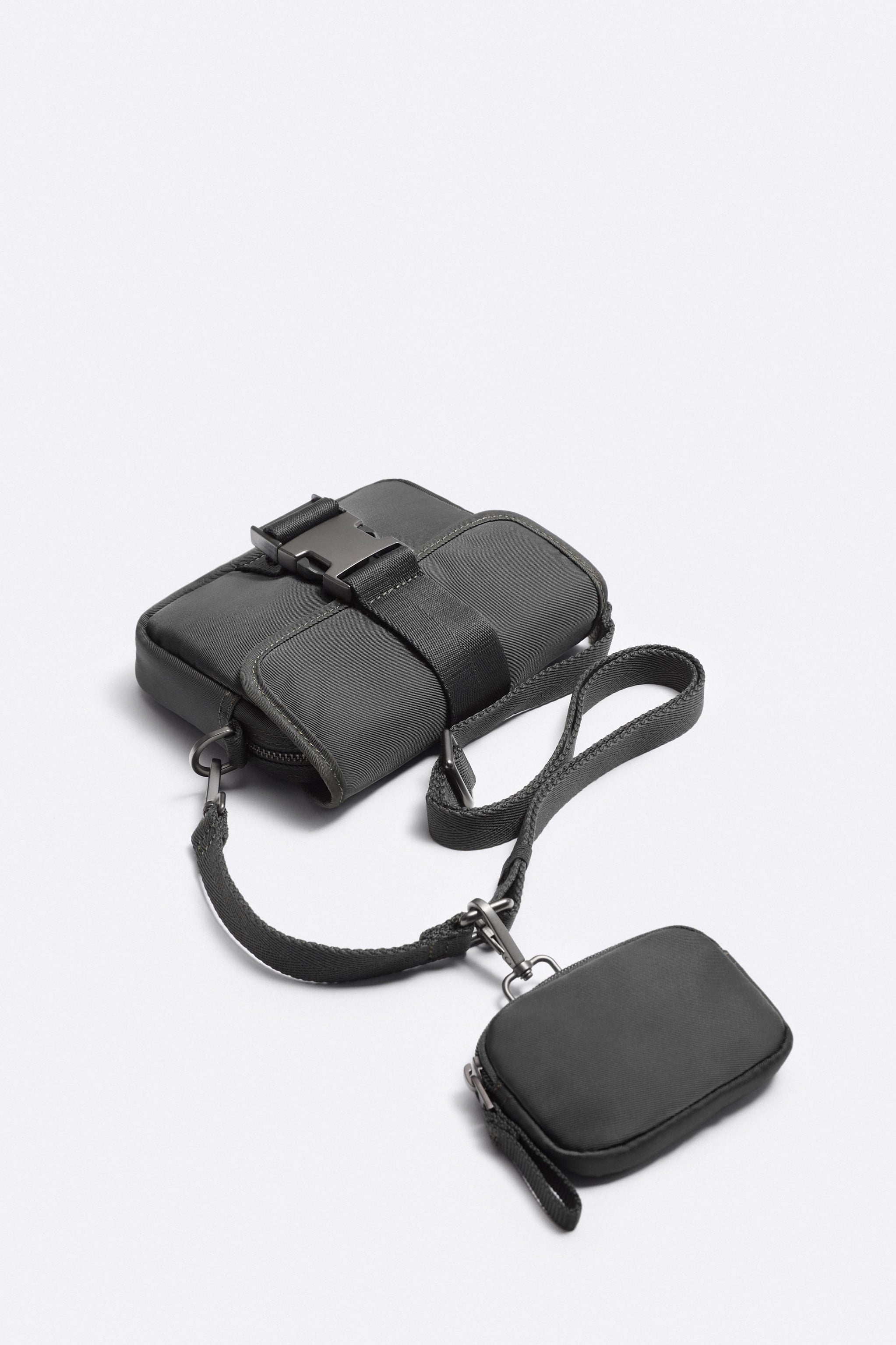 Minimalist Chain Decor Square Bag With Coin Purse Mens Crossbody Bag  Shoulder Crossbody Bag with Chain Mini Purse Fashion Small Square Bag |  SHEIN