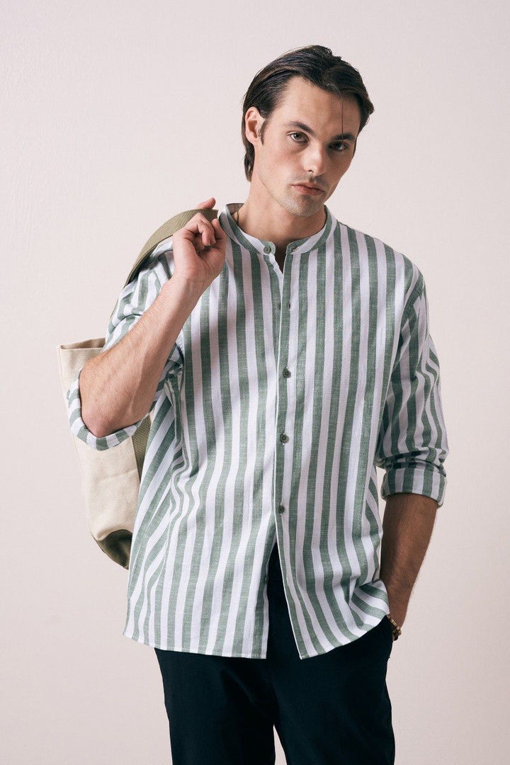 Massimo striped tab collar in green
