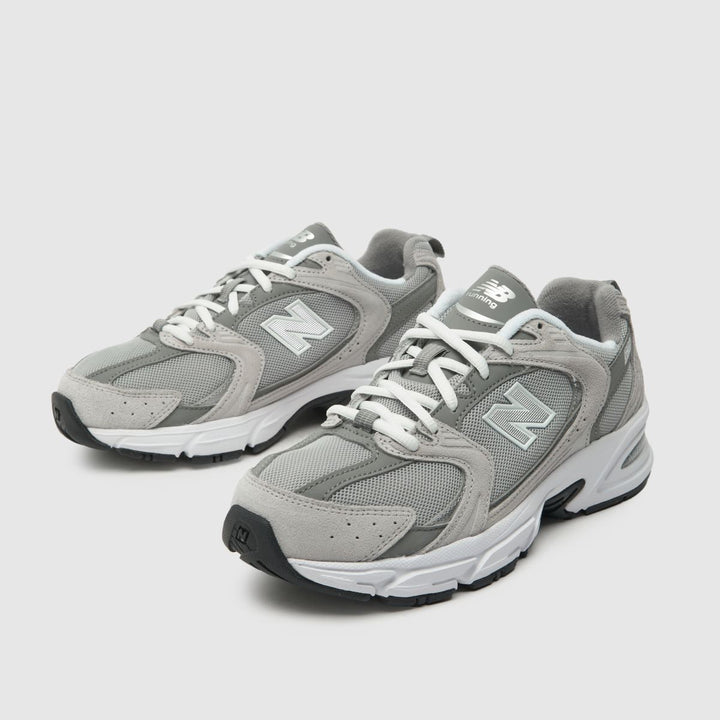 New Balance 530 Trainers in Grey