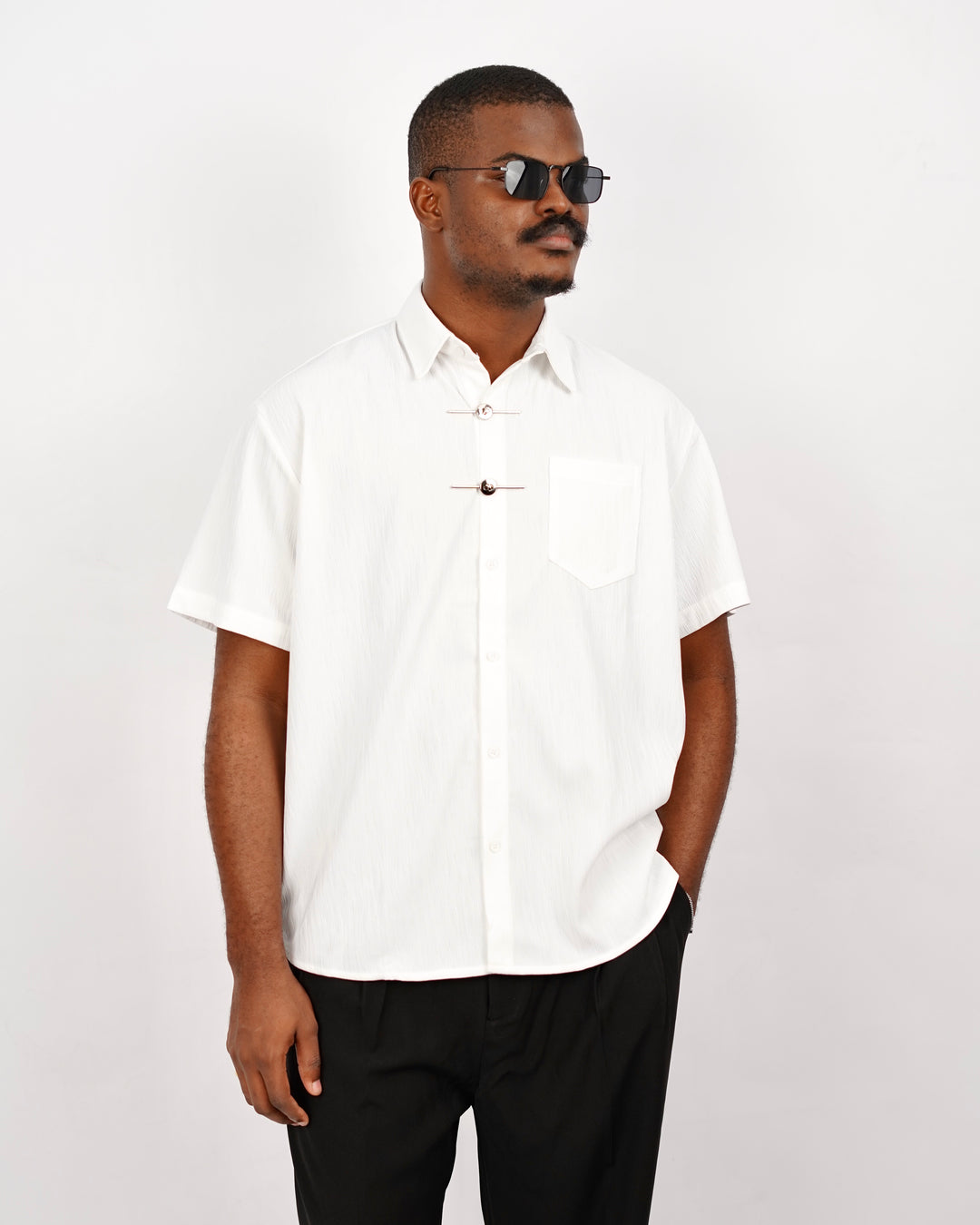 The Pool Brooch Detail T-shirt in White