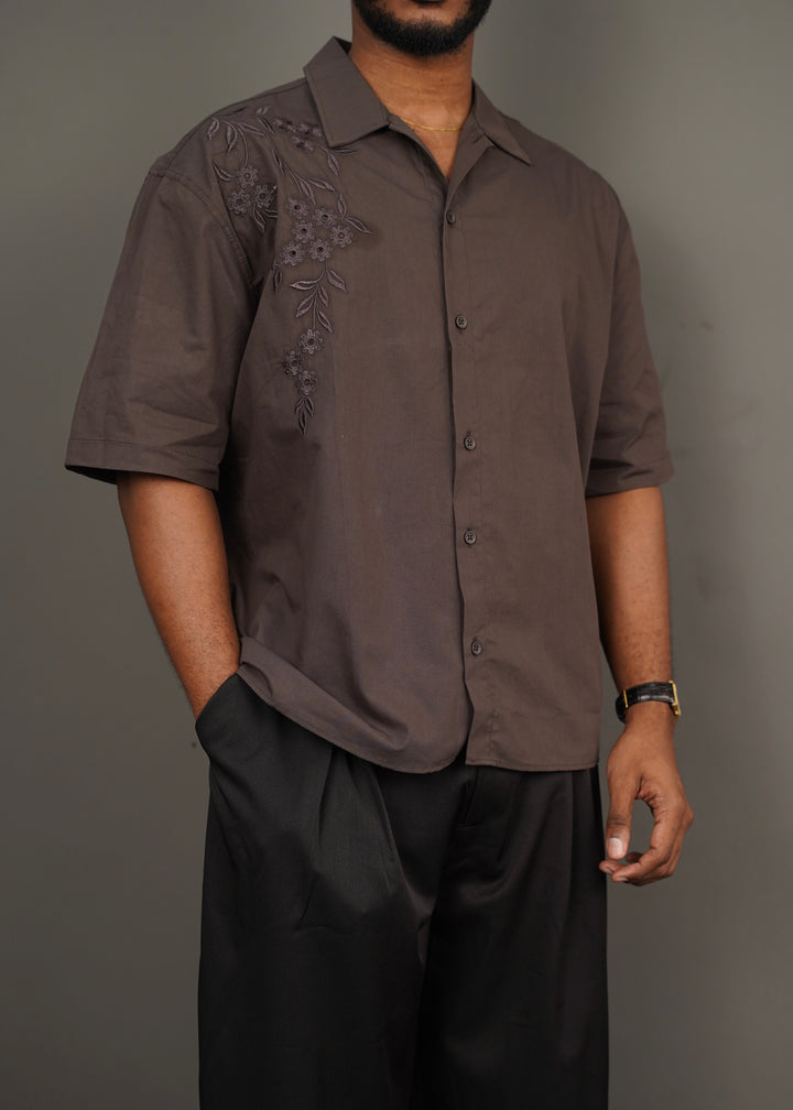 2512 Detail Shirt in brown