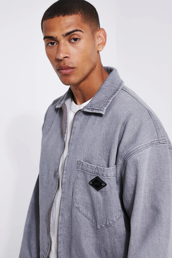 BOOHOOMAN BOXY FIT DROPPED SHOULDER DENIM JACKET