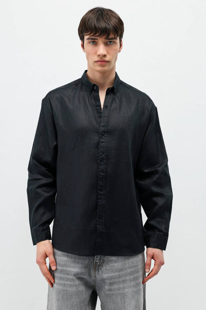 Vamos 100% Linen Oxford Shirt in black