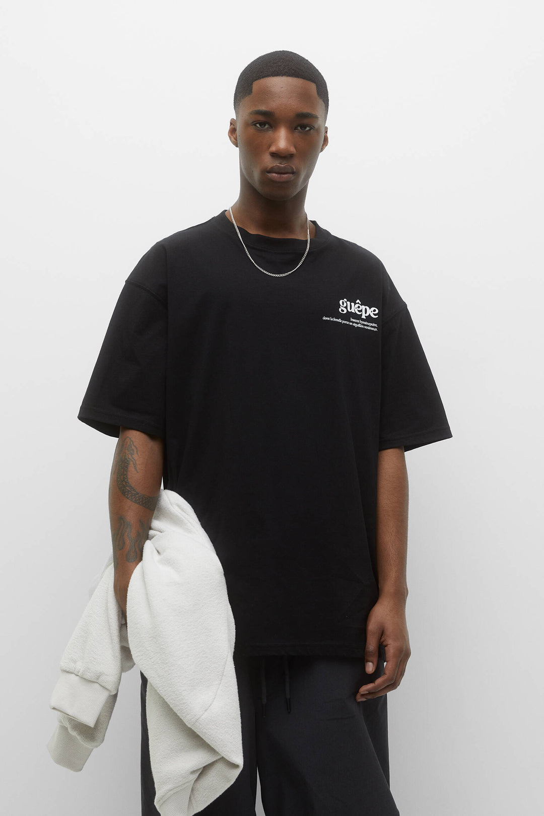 Garm Island Bee Backprint T-shirt in black
