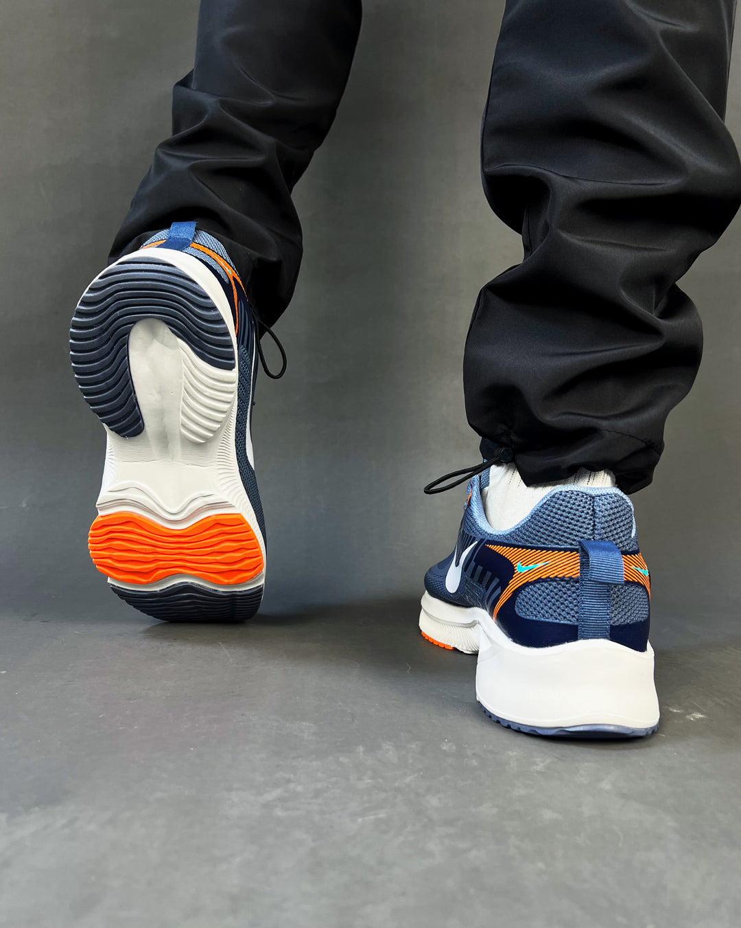 Nike Air Zoom Trainers in Blue/Orange