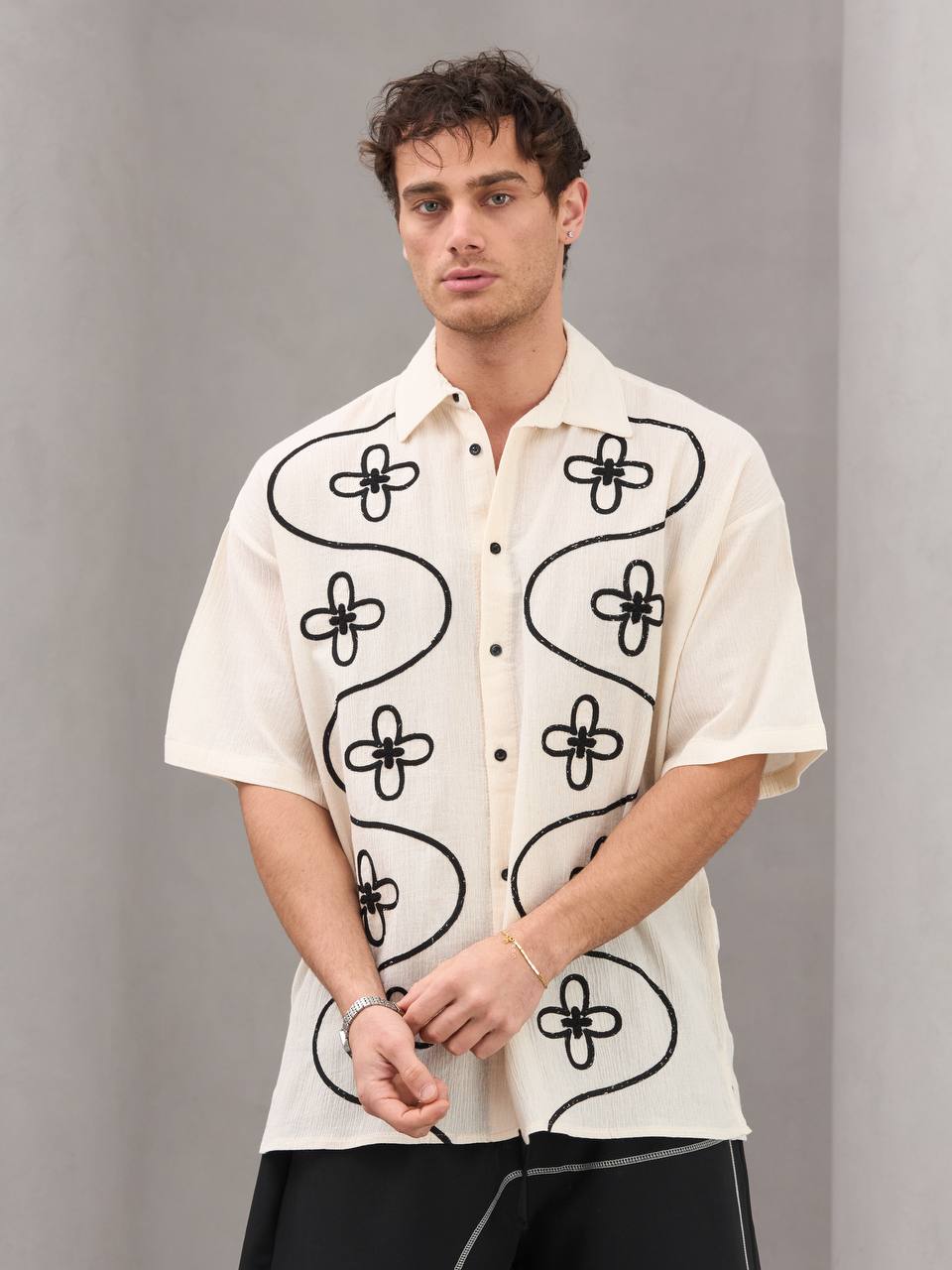 2morrow Embroidered Floral Shirt in Beige