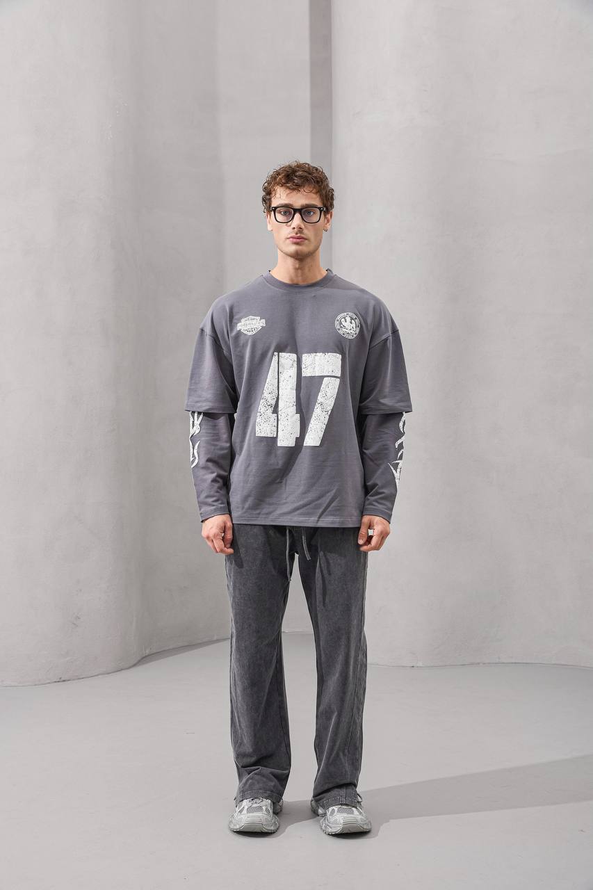 2morrow Overized Wild Life Long Sleeve T-shirt in grey