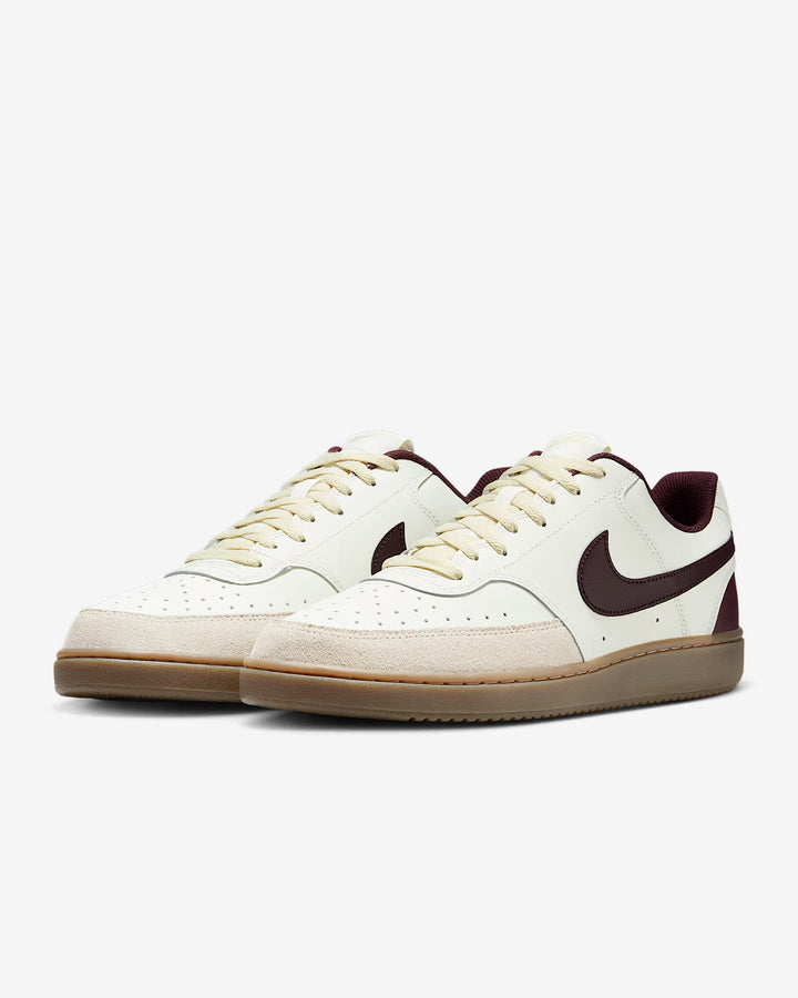 Nike Court vision Low men’s Trainers in Burgundy