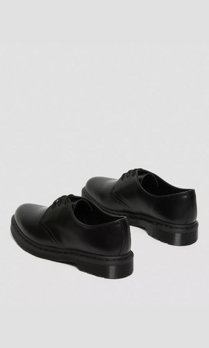 Dr Martens original 3-eye shoes in black