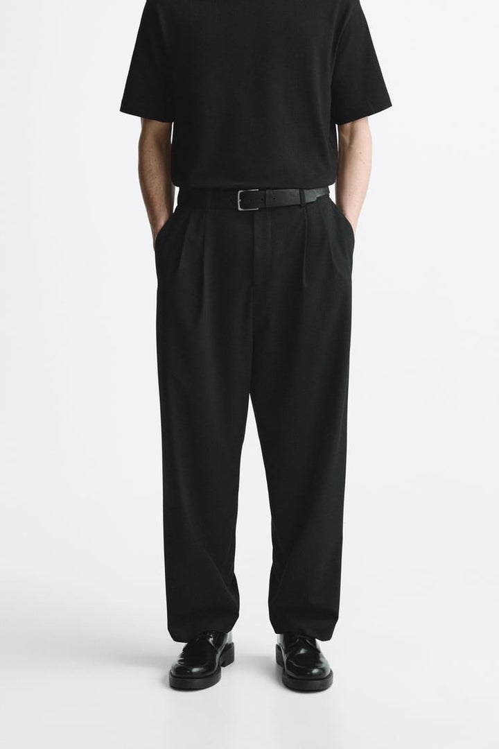 GIESTO pleated trousers in black