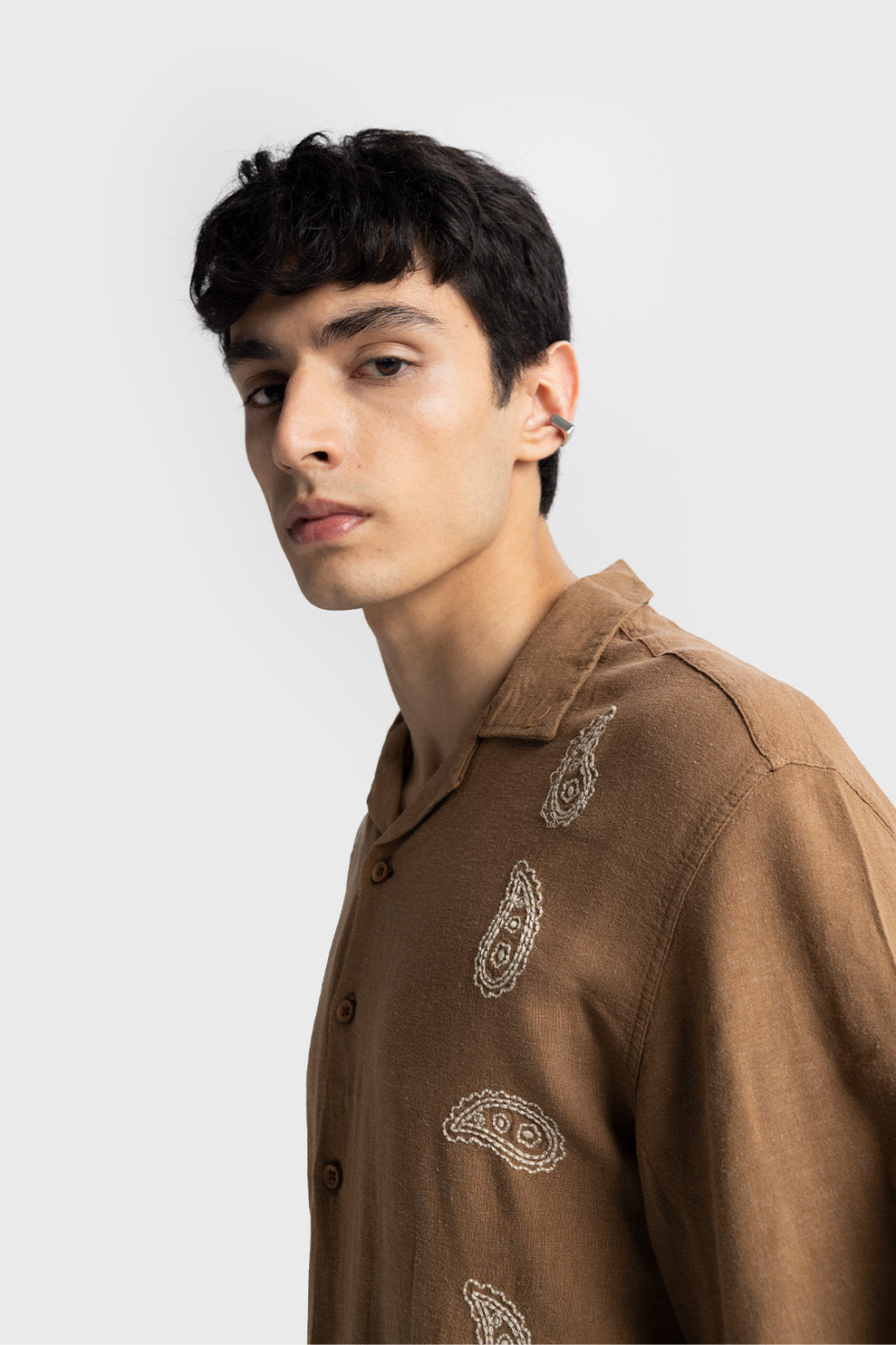 GIESTO paisley embroidered shirt in brown and white